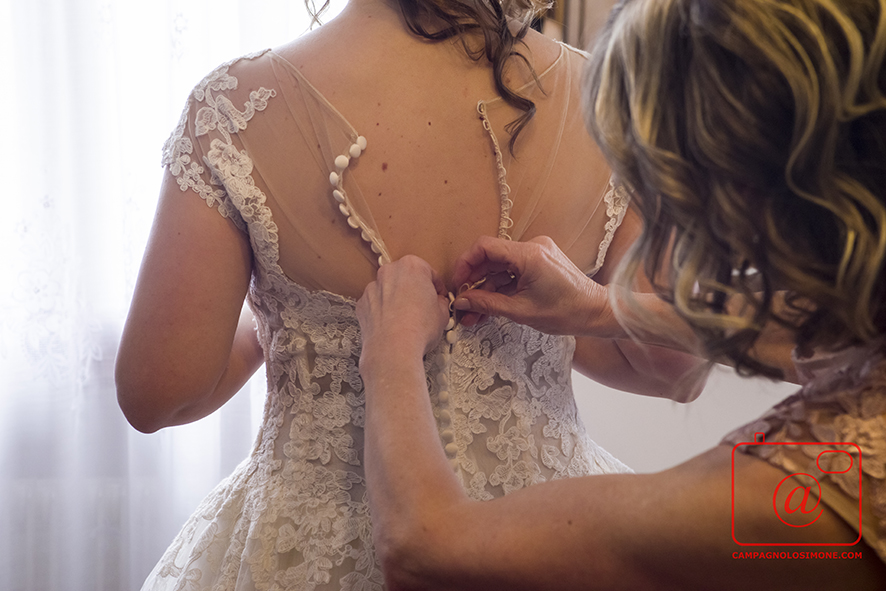 Fotografo matrimonio Marostica, fotografi matrimoni Marostica, album fotografico sposi, matrimonio in veneto, sposarsi a vicenza, fotografo matrimonio vicenza, fotografo veneto sposi, fotografia di matrimonio, servizio fotografico sposi, fotografo campagnolo simone.
Dove sposarsi, come sposarsi, fotografo sposi, sposarsi in villa, matrimonio, immagini di matrimonio.