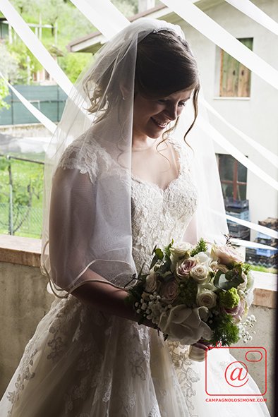 Fotografo matrimonio Marostica, fotografi matrimoni Marostica, album fotografico sposi, matrimonio in veneto, sposarsi a vicenza, fotografo matrimonio vicenza, fotografo veneto sposi, fotografia di matrimonio, servizio fotografico sposi, fotografo campagnolo simone.
Dove sposarsi, come sposarsi, fotografo sposi, sposarsi in villa, matrimonio, immagini di matrimonio.