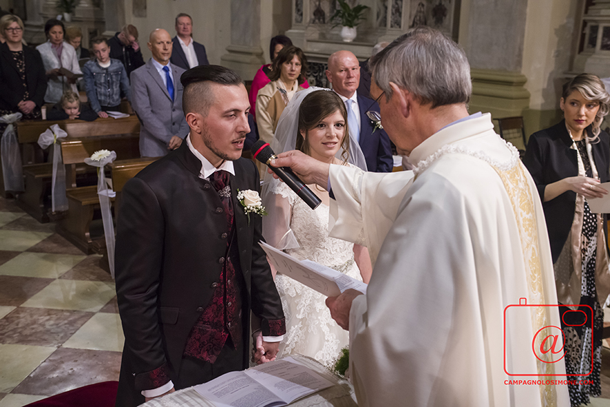 Fotografo matrimonio Marostica, fotografi matrimoni Marostica, album fotografico sposi, matrimonio in veneto, sposarsi a vicenza, fotografo matrimonio vicenza, fotografo veneto sposi, fotografia di matrimonio, servizio fotografico sposi, fotografo campagnolo simone.
Dove sposarsi, come sposarsi, fotografo sposi, sposarsi in villa, matrimonio, immagini di matrimonio.
