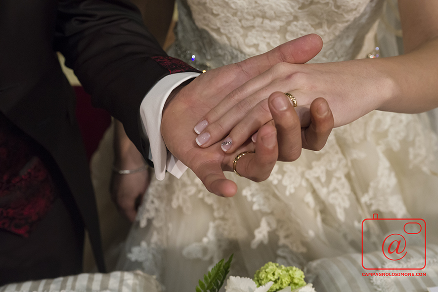 Fotografo matrimonio Marostica, fotografi matrimoni Marostica, album fotografico sposi, matrimonio in veneto, sposarsi a vicenza, fotografo matrimonio vicenza, fotografo veneto sposi, fotografia di matrimonio, servizio fotografico sposi, fotografo campagnolo simone.
Dove sposarsi, come sposarsi, fotografo sposi, sposarsi in villa, matrimonio, immagini di matrimonio.