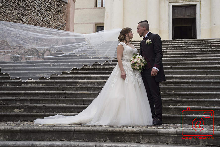 Fotografo matrimonio Marostica, fotografi matrimoni Marostica, album fotografico sposi, matrimonio in veneto, sposarsi a vicenza, fotografo matrimonio vicenza, fotografo veneto sposi, fotografia di matrimonio, servizio fotografico sposi, fotografo campagnolo simone.
Dove sposarsi, come sposarsi, fotografo sposi, sposarsi in villa, matrimonio, immagini di matrimonio.