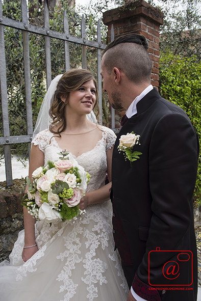 Fotografo matrimonio Marostica, fotografi matrimoni Marostica, album fotografico sposi, matrimonio in veneto, sposarsi a vicenza, fotografo matrimonio vicenza, fotografo veneto sposi, fotografia di matrimonio, servizio fotografico sposi, fotografo campagnolo simone.
Dove sposarsi, come sposarsi, fotografo sposi, sposarsi in villa, matrimonio, immagini di matrimonio.