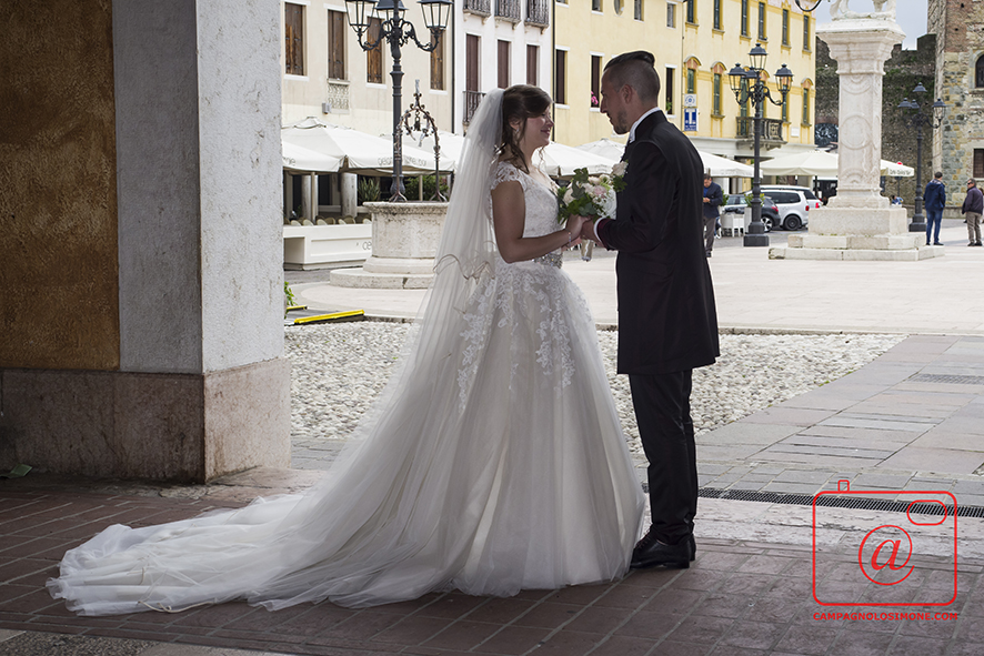 Fotografo matrimonio Marostica, fotografi matrimoni Marostica, album fotografico sposi, matrimonio in veneto, sposarsi a vicenza, fotografo matrimonio vicenza, fotografo veneto sposi, fotografia di matrimonio, servizio fotografico sposi, fotografo campagnolo simone.
Dove sposarsi, come sposarsi, fotografo sposi, sposarsi in villa, matrimonio, immagini di matrimonio.