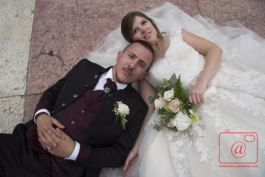 Fotografo matrimonio Marostica, fotografi matrimoni Marostica, album fotografico sposi, matrimonio in veneto, sposarsi a vicenza, fotografo matrimonio vicenza, fotografo veneto sposi, fotografia di matrimonio, servizio fotografico sposi, fotografo campagnolo simone.
Dove sposarsi, come sposarsi, fotografo sposi, sposarsi in villa, matrimonio, immagini di matrimonio.