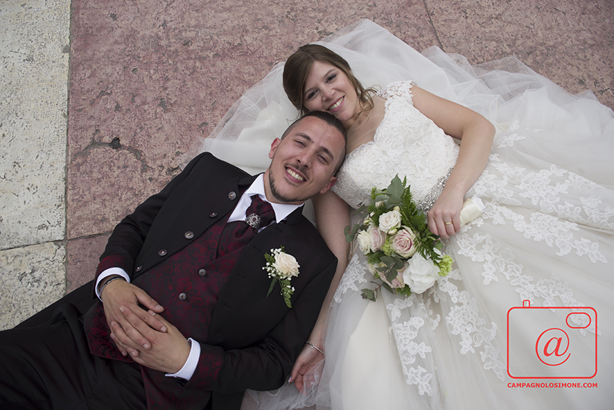 Fotografo matrimonio Marostica, fotografi matrimoni Marostica, album fotografico sposi, matrimonio in veneto, sposarsi a vicenza, fotografo matrimonio vicenza, fotografo veneto sposi, fotografia di matrimonio, servizio fotografico sposi, fotografo campagnolo simone.
Dove sposarsi, come sposarsi, fotografo sposi, sposarsi in villa, matrimonio, immagini di matrimonio.