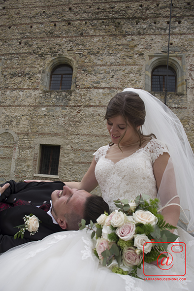 Fotografo matrimonio Marostica, fotografi matrimoni Marostica, album fotografico sposi, matrimonio in veneto, sposarsi a vicenza, fotografo matrimonio vicenza, fotografo veneto sposi, fotografia di matrimonio, servizio fotografico sposi, fotografo campagnolo simone.
Dove sposarsi, come sposarsi, fotografo sposi, sposarsi in villa, matrimonio, immagini di matrimonio.