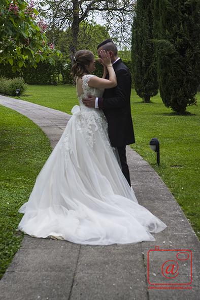 Fotografo matrimonio Marostica, fotografi matrimoni Marostica, album fotografico sposi, matrimonio in veneto, sposarsi a vicenza, fotografo matrimonio vicenza, fotografo veneto sposi, fotografia di matrimonio, servizio fotografico sposi, fotografo campagnolo simone.
Dove sposarsi, come sposarsi, fotografo sposi, sposarsi in villa, matrimonio, immagini di matrimonio.