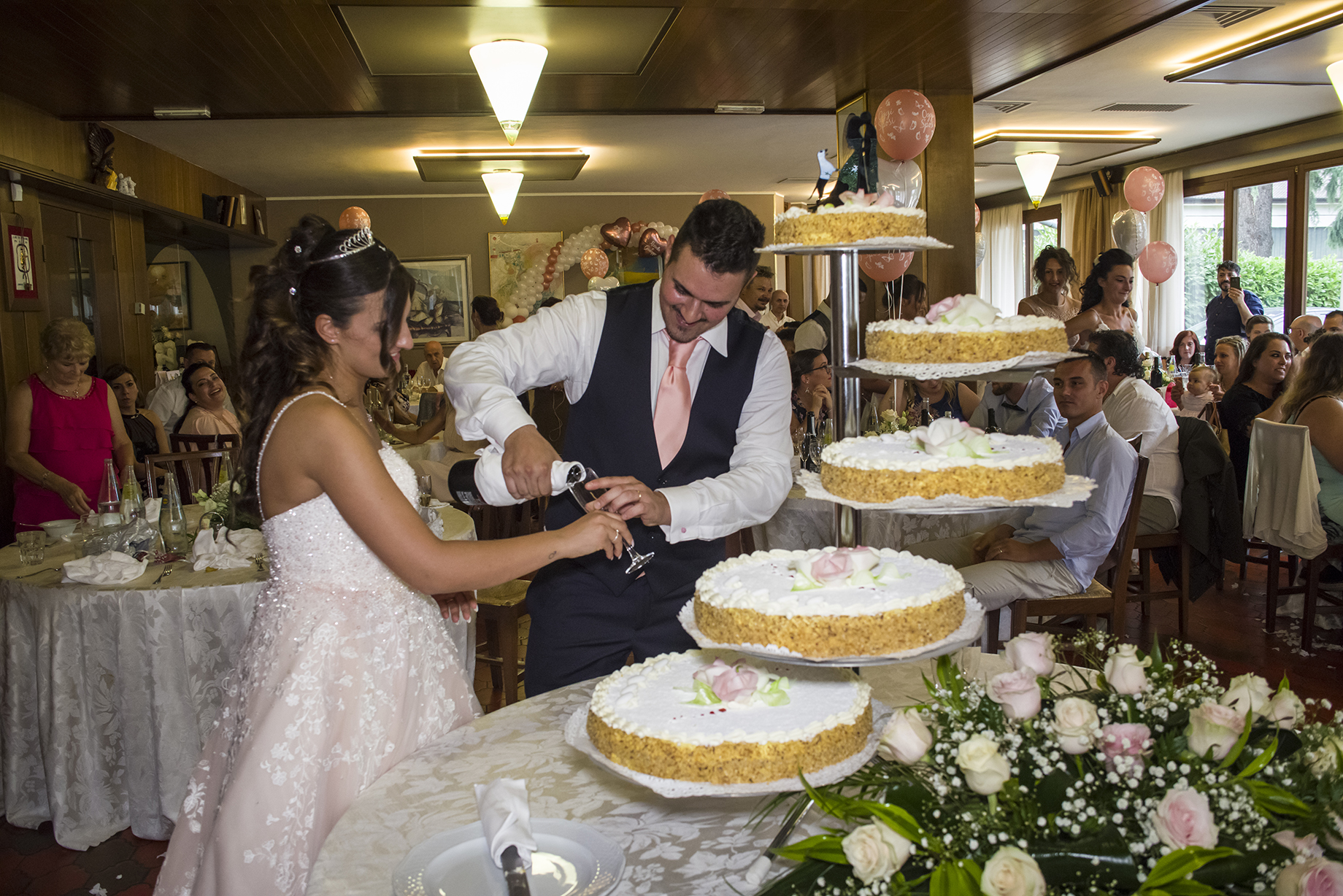 FOTOGRAFO MATRIMONIO, FOTOGRAFO DI MATRIMONI VICENZA, FOTOGRAFO MATRIMONIO VENETO, FOTOGRAFO MATRIMONIO BASSANO DEL GRAPPA, FOTOGRAFO MATRIMONIO PROVINCIA DI VICENZA, ALBUM SPOSI, SERVIZIO MATRIMONIALE, SPOSO, SPOSA, SPOSARSI, SPOSARSI A VICENZA.
FOTOGRAFO MATRIMONI PADOVA, FOTOGRAFO MATRIMONI TREVISO, FOTOGRAFO MATRIMONI VENEZIA, FOTOGRAFO COMUNE DI.
MATRIMONIO GIUSEPPE E ROSSELLA SAN GIUSEPPE DI CASSOLA IN PROVINCIA DI VICENZA.