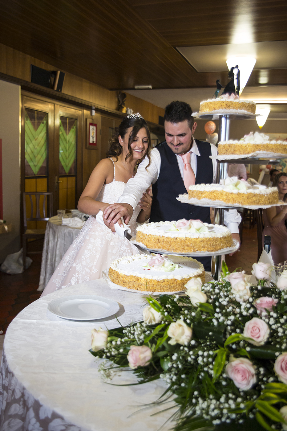 FOTOGRAFO MATRIMONIO, FOTOGRAFO DI MATRIMONI VICENZA, FOTOGRAFO MATRIMONIO VENETO, FOTOGRAFO MATRIMONIO BASSANO DEL GRAPPA, FOTOGRAFO MATRIMONIO PROVINCIA DI VICENZA, ALBUM SPOSI, SERVIZIO MATRIMONIALE, SPOSO, SPOSA, SPOSARSI, SPOSARSI A VICENZA.
FOTOGRAFO MATRIMONI PADOVA, FOTOGRAFO MATRIMONI TREVISO, FOTOGRAFO MATRIMONI VENEZIA, FOTOGRAFO COMUNE DI.
MATRIMONIO GIUSEPPE E ROSSELLA SAN GIUSEPPE DI CASSOLA IN PROVINCIA DI VICENZA.