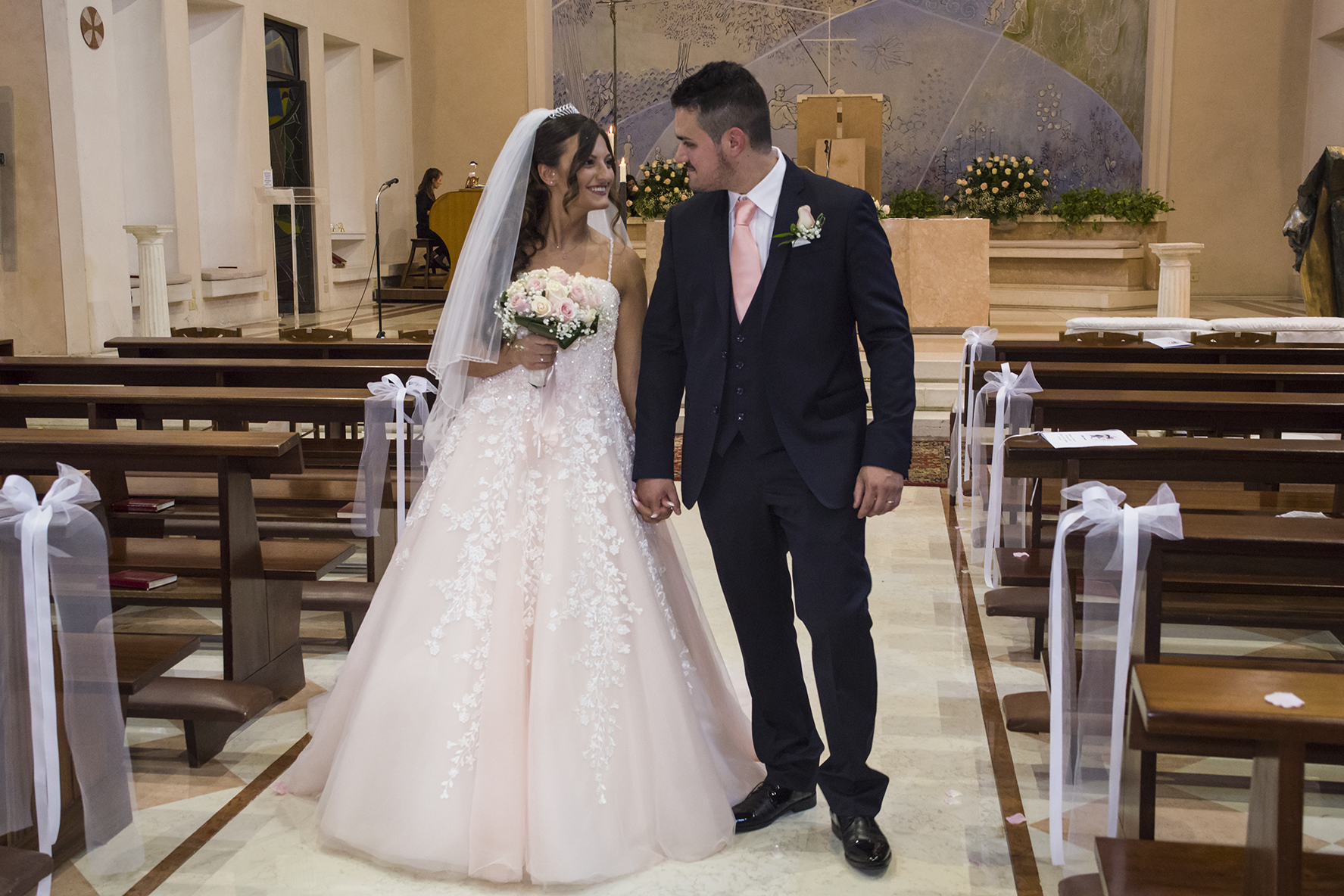 FOTOGRAFO MATRIMONIO, FOTOGRAFO DI MATRIMONI VICENZA, FOTOGRAFO MATRIMONIO VENETO, FOTOGRAFO MATRIMONIO BASSANO DEL GRAPPA, FOTOGRAFO MATRIMONIO PROVINCIA DI VICENZA, ALBUM SPOSI, SERVIZIO MATRIMONIALE, SPOSO, SPOSA, SPOSARSI, SPOSARSI A VICENZA.
FOTOGRAFO MATRIMONI PADOVA, FOTOGRAFO MATRIMONI TREVISO, FOTOGRAFO MATRIMONI VENEZIA, FOTOGRAFO COMUNE DI.
MATRIMONIO GIUSEPPE E ROSSELLA SAN GIUSEPPE DI CASSOLA IN PROVINCIA DI VICENZA.