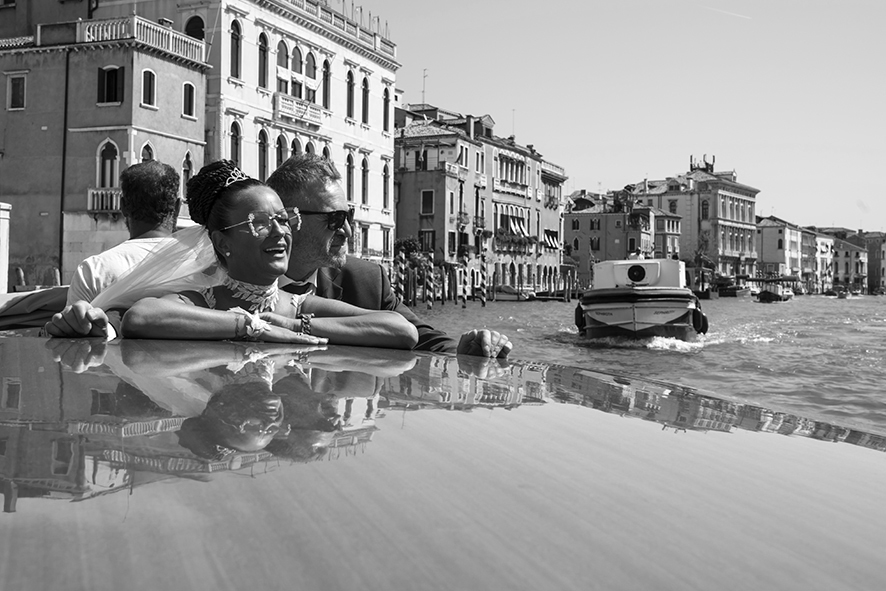 Fotografo sposi, servizio fotografico matrimonio Venezia, sposi a Venezia, studio fotografico Venezia, fotografo per matrimoni in veneto, sposarsi a Venezia,  fotografo sposi, fotografo campagnolo simone, album fotografico sposi venezia, il giorno delle nozze, fotografo nozze, servizio fotografico di nozze. 