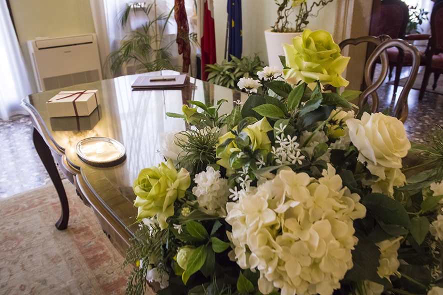 Fotografo sposi, servizio fotografico matrimonio Venezia, sposi a Venezia, studio fotografico Venezia, fotografo per matrimoni in veneto, sposarsi a Venezia,  fotografo sposi, fotografo campagnolo simone, album fotografico sposi venezia, il giorno delle nozze, fotografo nozze, servizio fotografico di nozze. 